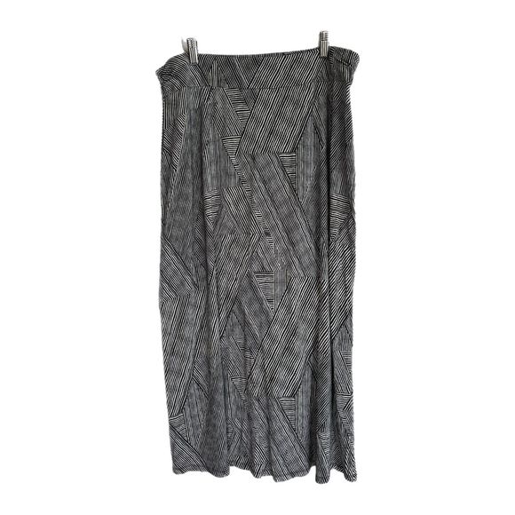 Liz Claiborne Black & White Patterned Maxi Skirt, PXL, Pre-owned - Picture 2 of 5